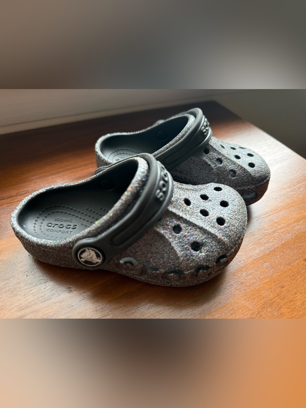 CROCS Kids' Glitter Clog - Black Multicolor Sparkle